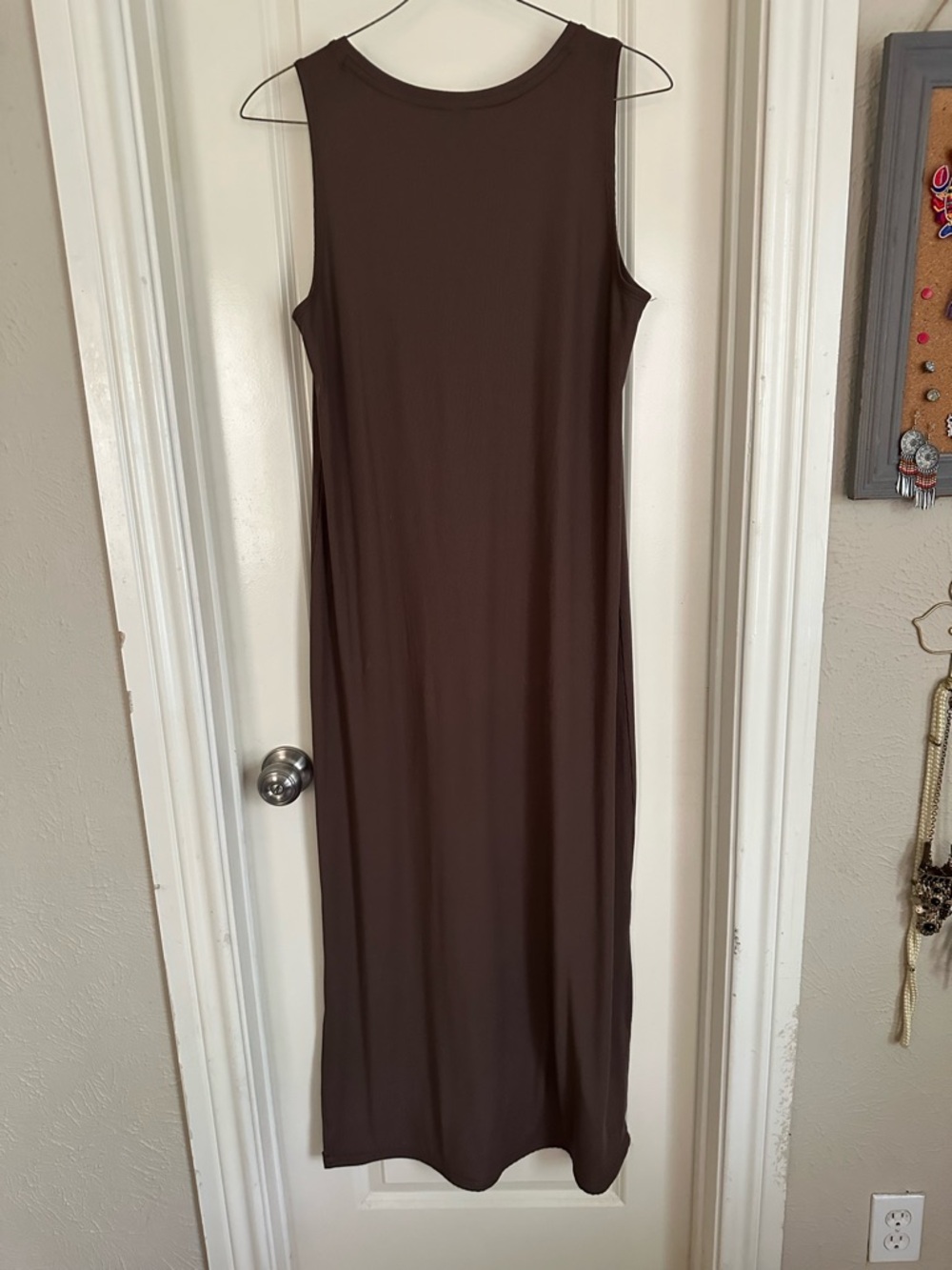 Sleeveless Brown Maxi Dress - Picture 3 of 4